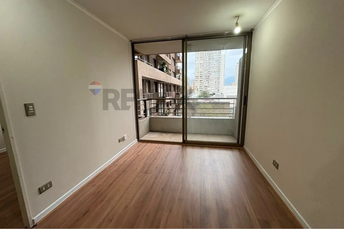 Imagen 2 de 10 de Gran Oportunidad! Arriendo Depto En Santiago 1d-1b