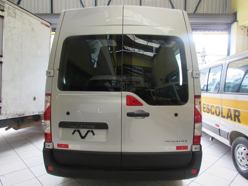 Imagem 4 de 14 de Renault Master Executiva Prata