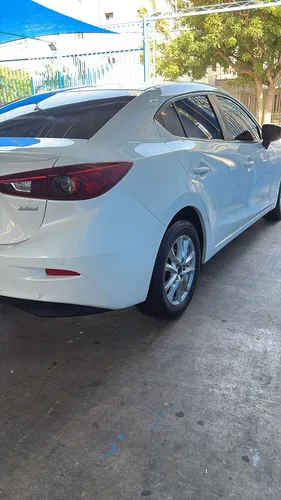 Mazda 3 2.0 Touring At