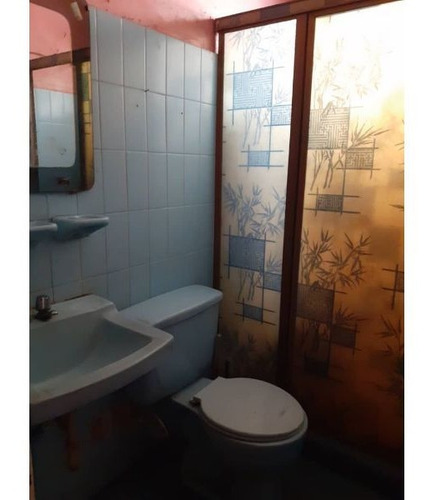 Imagen 16 de 23 de Se Venden 2 Los Locales Comerciales Con Casa A Remodelar. Av. Las Ferias Valencia. Codigo; 131216