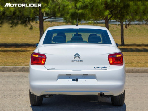 Imagen 4 de 25 de Citroën C-elysée 1.2 Feel Pack Ex Full | Permuta / Financia