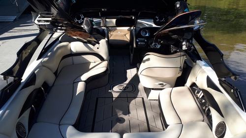 Lancha Importada Malibu Wake Setter 2009 Sica Embarcaciones