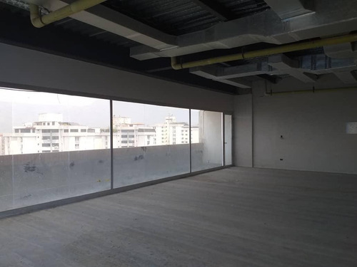 Imagen 3 de 6 de Oficina En Venta En Las Quintas - Inmobiliaria Maggi 539