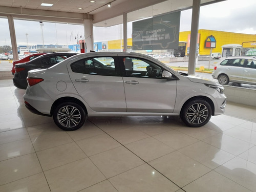 Imagen 2 de 10 de Fiat Cronos Precision Serie 1.8 16v Pt