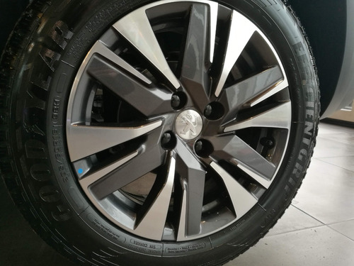 Peugeot 2008 Sport 1.6 Thp Tiptronic 165 Am20