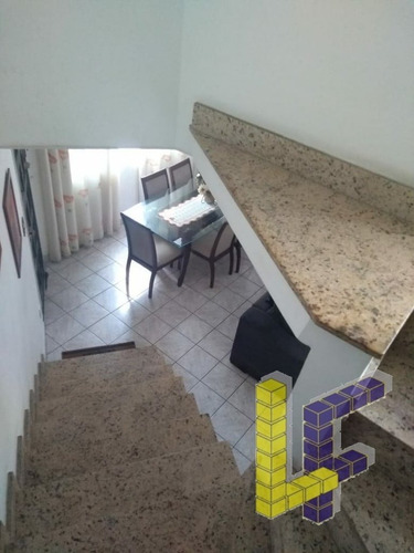 Sobrado. Bairro Boa Vista - 16079