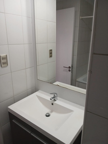 Metro Ciudad Del Niño/ Espacio Urbano