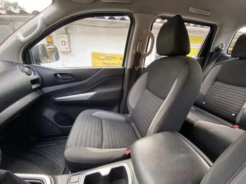 Nissan Frontier 2.5 4X2 Mt