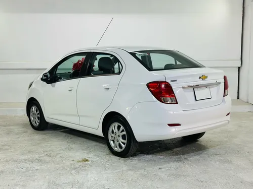 Chevrolet Beat 1.2 Sedán NB LTZ Mt
