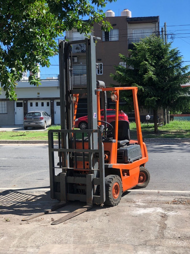Imagen 18 de 18 de Autoelevador Toyota 1.8k Torre Triple Altura 4.7mt Diesel