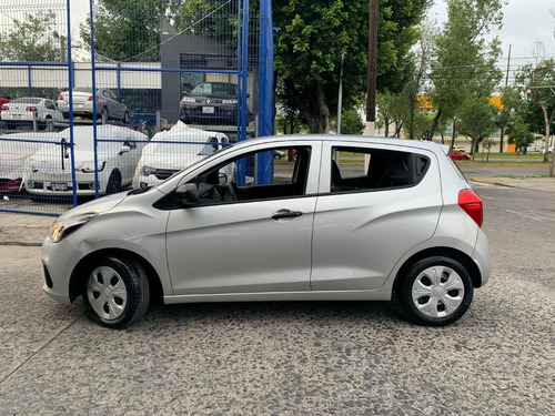 Imagen 2 de 15 de Chevrolet Spark 2018 Lt At