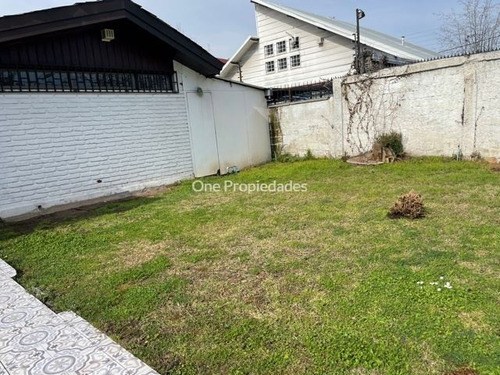 Casa En Venta De 4 Dorm. En Las Condes