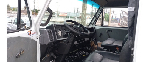 Imagem 6 de 8 de Volkswagen 8-140