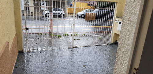 Imagem 3 de 18 de Sobrado 02 Dormitorios No Jd Pinheiros Fl44