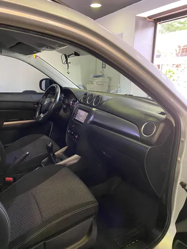 Suzuki Vitara 1.6 Gl
