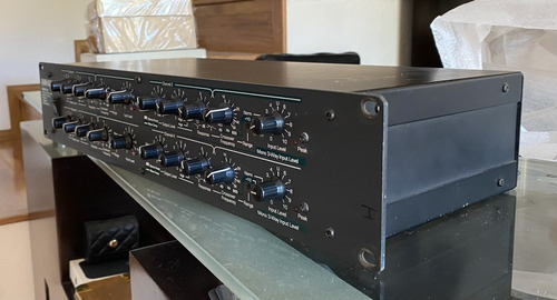 Ashly Electronic Crossover Four Chanel Xr2001 24db/octave