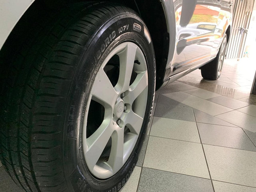 Hyundai Santa Fé 2.7 Mpfi Gls 7 Lugares V6 24v Gasolina 4p