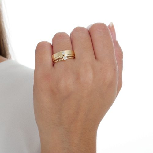 Imagem 5 de 10 de Par De Alianças Banhada A Ouro 18k 6mm Com Lateral Friso