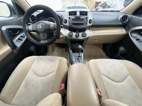 Toyota RAV4 2.5 Base 3a. Fila De Asientos Mt