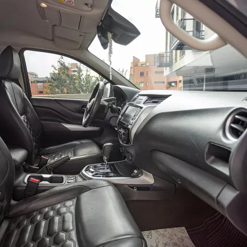 Nissan Frontier Le 2.5