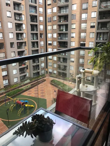 Arriendo Apartaestudio 47 M2. Excelentes Acabados En Portus Alejandría