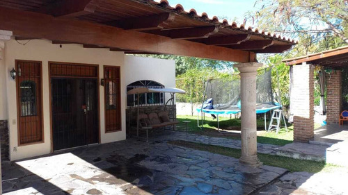 Casa De Descanso, El Arenal, Emiliano Zapata, Jalisco