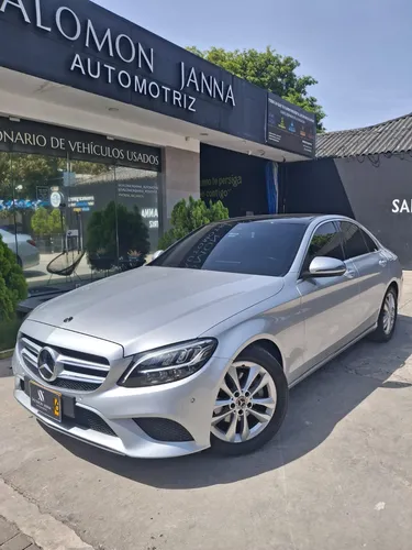 Mercedes-Benz C200 2.0 Avantgarde
