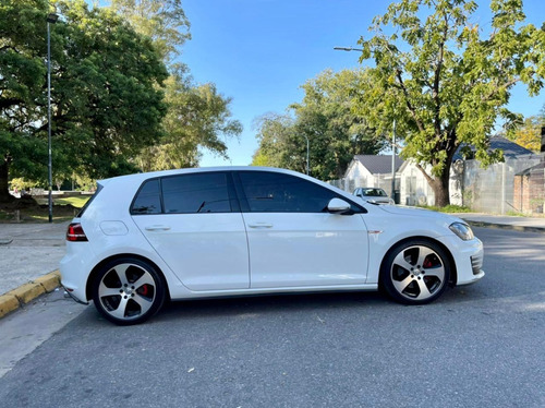 Volkswagen Golf 2.0 Gti Tsi App Connect + Cuero