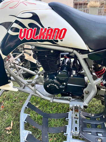 Imagen 13 de 25 de Motomel Volcano 250cc.