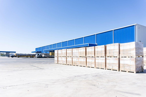 Depósito En Zarate Km 90 3600 M2 Con Hidrantes