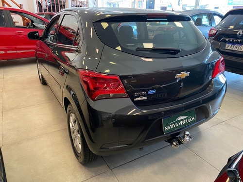 Imagem 5 de 11 de Chevrolet Onix Lt 1.0 Mt