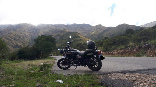 Imagen 4 de 16 de Bajaj Avenger Street 220