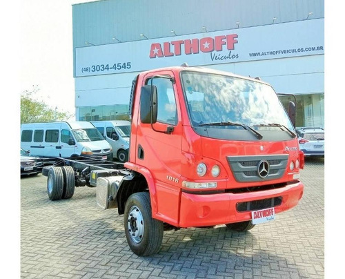 Imagem 2 de 8 de Mercedes 1016 Accelo 2012