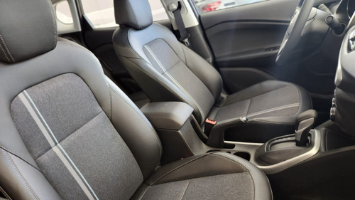Imagen 4 de 25 de Chevrolet Tracker Premier Ltz At 2023 0km Stock /fr