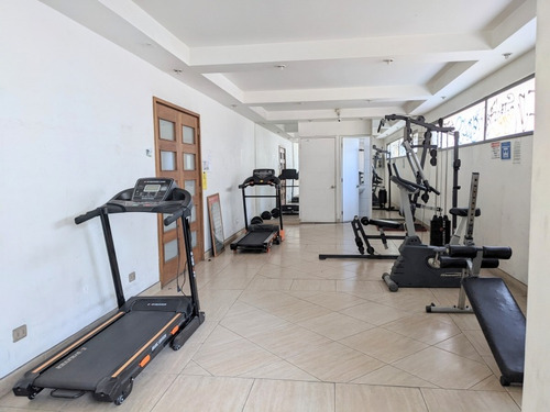 Arriendo Departamento-2 Cuadras Del Metro Santa Lucia 2d/2b