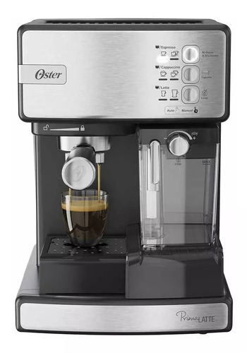 Cafetera Oster Espresso Automática Silver Em6603ss