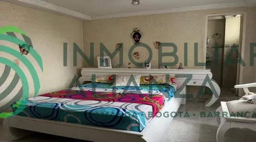Apartamento En Venta En Provenza. Cod V61626