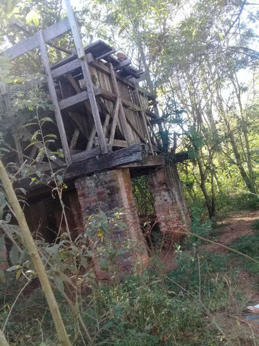 Imagem 11 de 13 de Cachoeira Interior Sp