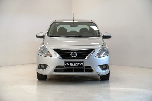 Nissan Versa 1.6 16V FLEXSTART SL 4P XTRONIC