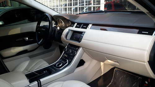 Imagem 4 de 14 de Land Rover Range Rover Evoque 2.0 Prestige Tech 4wd 16v