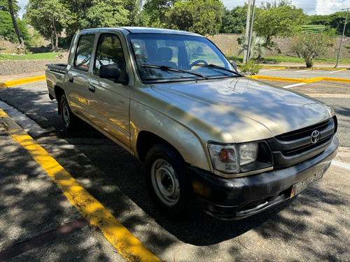 Toyota Hilux 2003, Impecable