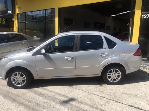 Imagem 5 de 14 de Ford Fiesta Sedan 1.6 (flex) Flex Manual