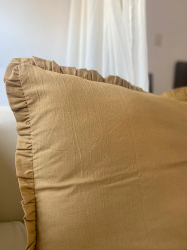 Funda De Almohada Con Volados 90x50 Cm Kingsize Color Avellana