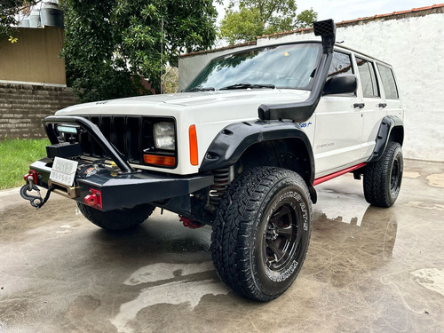 Jeep Cherokee 4.0 Sport