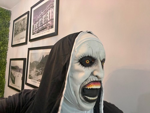Máscara Dia Das Bruxas A Freira Látex Halloween Carnaval Cor Branco