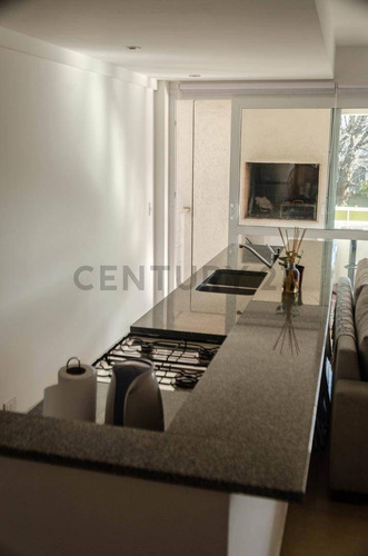 Venta Departamento Planta Baja, 2 Ambientes En Edificio Premiado 1er Premio Capba 2016 - Arquitec