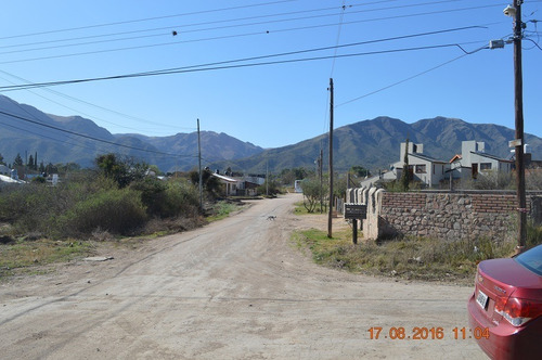 Tres Lotes Contiguos Y Frente De Manzana 1800 M2 Zona Poblada Capilla Del Monte A Metros Ruta 38
