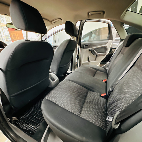 Ford Focus 2 1.6 Exe Sedan Style Sigma