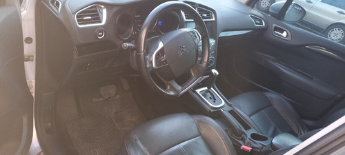 Imagen 12 de 15 de Citroën C4 1.6 Thp Ca Exclusive