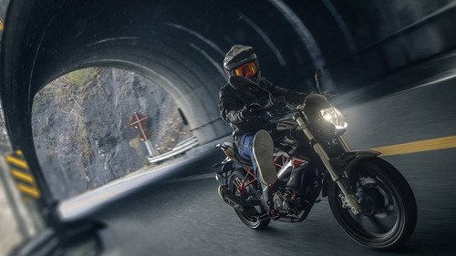 Imagen 7 de 25 de Benelli Tnt 150 I Con Regalo Financia Delcar Motos ®